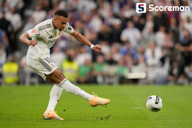 레알 마드리드, 엘클라시코 4연패만에 FC바르셀로나에 2-1 승리... 벨링엄 1골 1도움